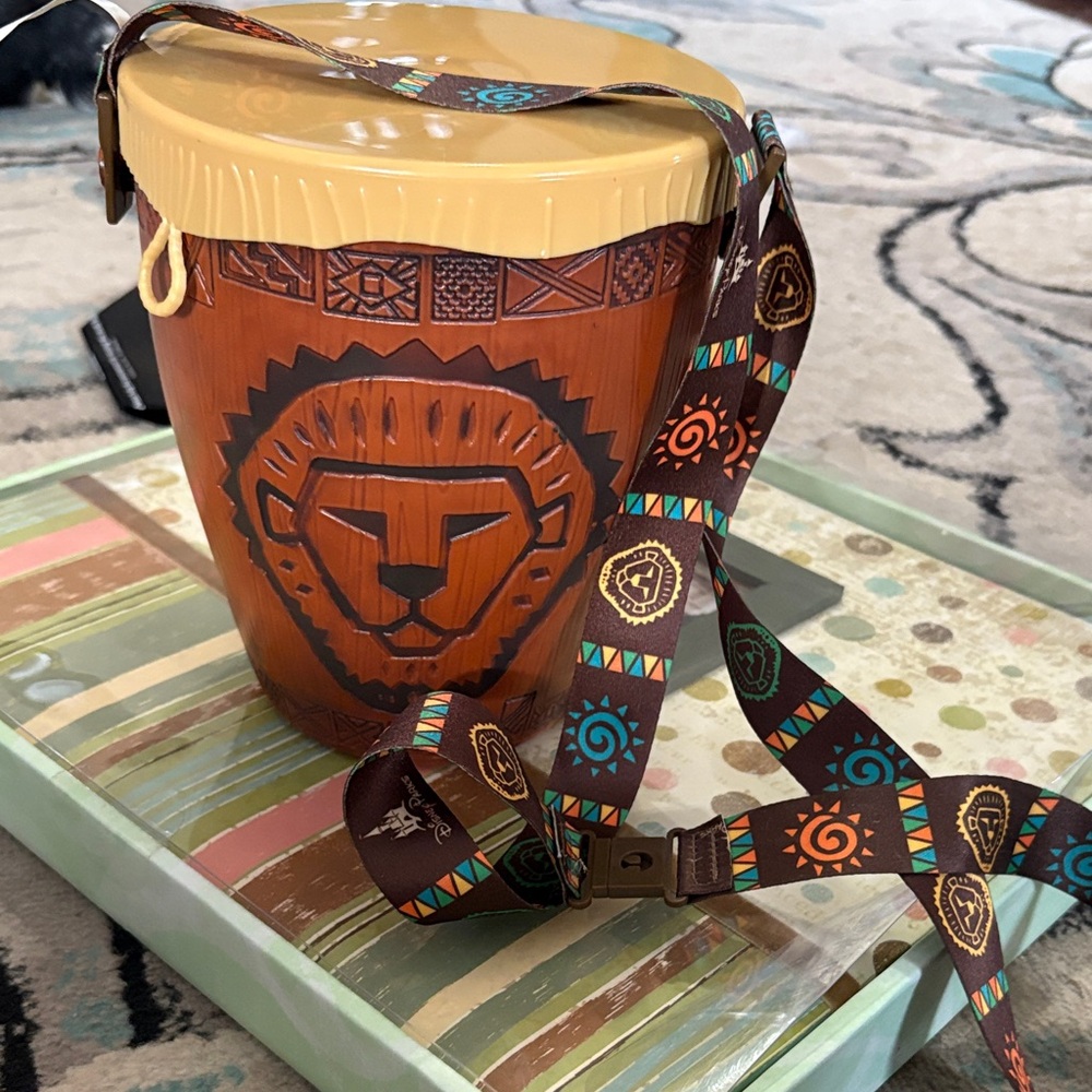 Disney. Lion king popcorn bucket
